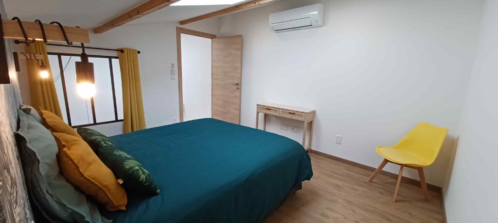 Chambre climatisée et confortable