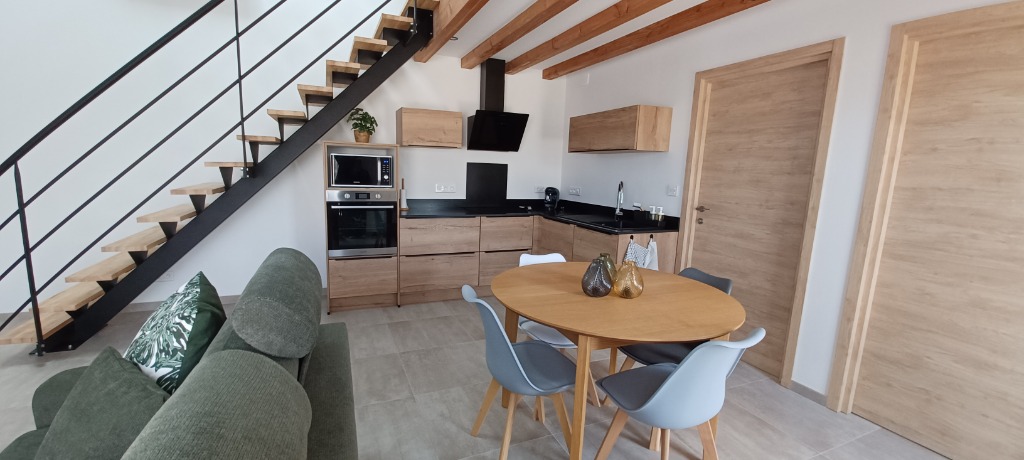 Cuisine moderne entièrement équipée